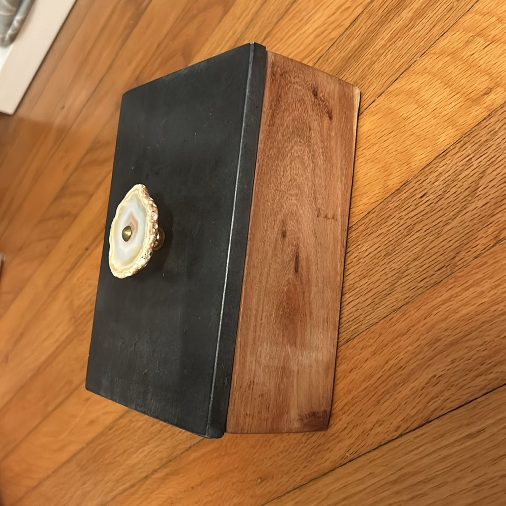 Decorative Black Marble and Natural Wood Jewelry Storage Box with Agate Knob